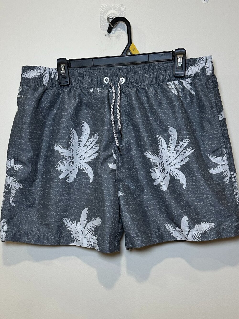 Maamgic Swimsuit Swim Board Trunk Mens Palm Gray Grey White Size XL Mesh Lined